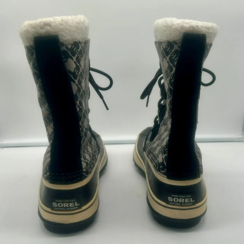 Sorel stay warm